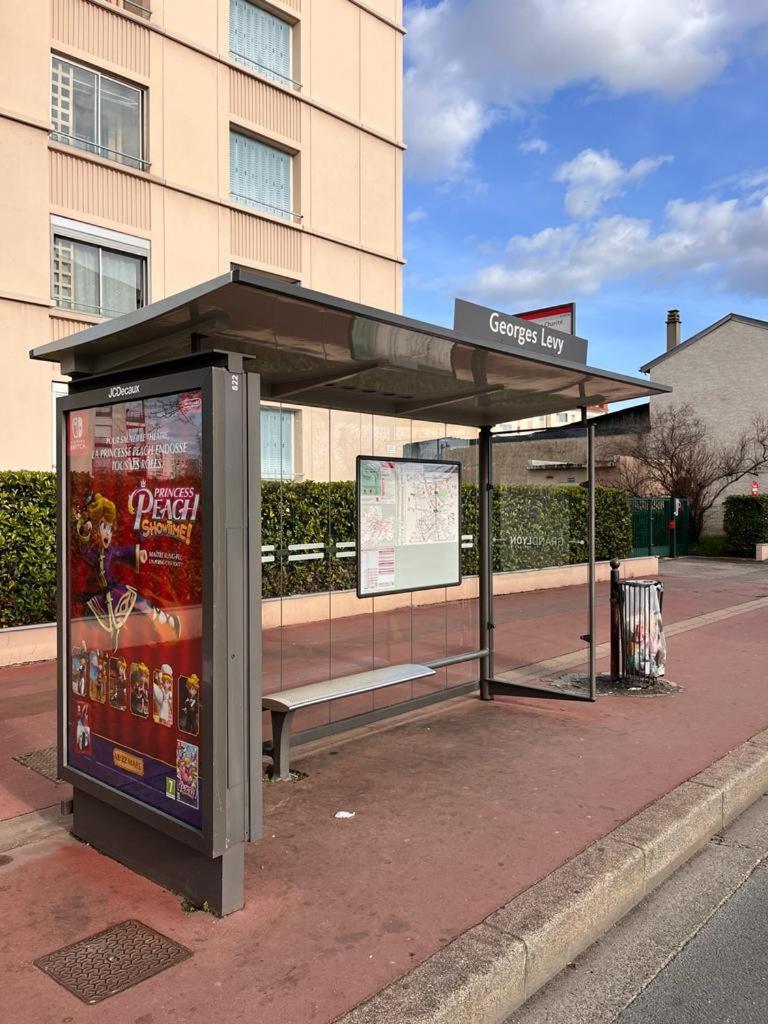 Le Pressense 2 Lejlighed Vénissieux Eksteriør billede